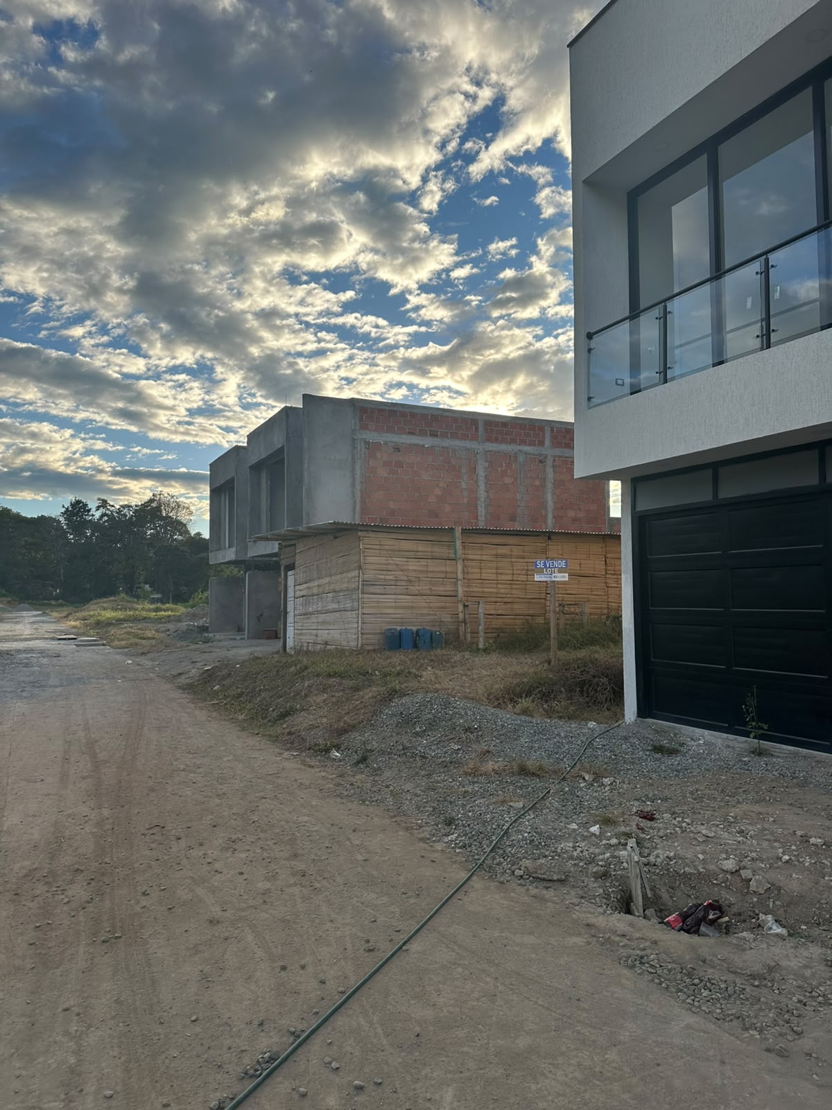 Lote en la Hacienda 2 , area de 108m