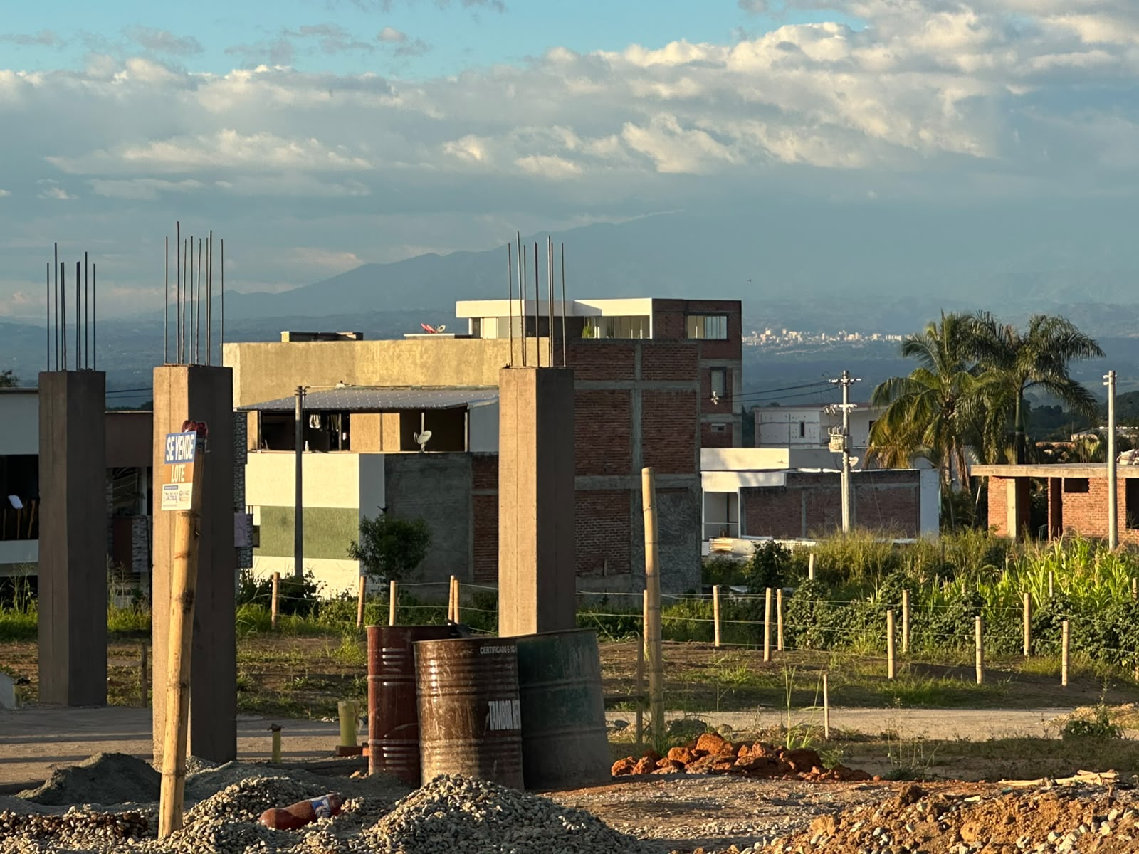 2 Lotes en la hacienda 2 , area de 190m