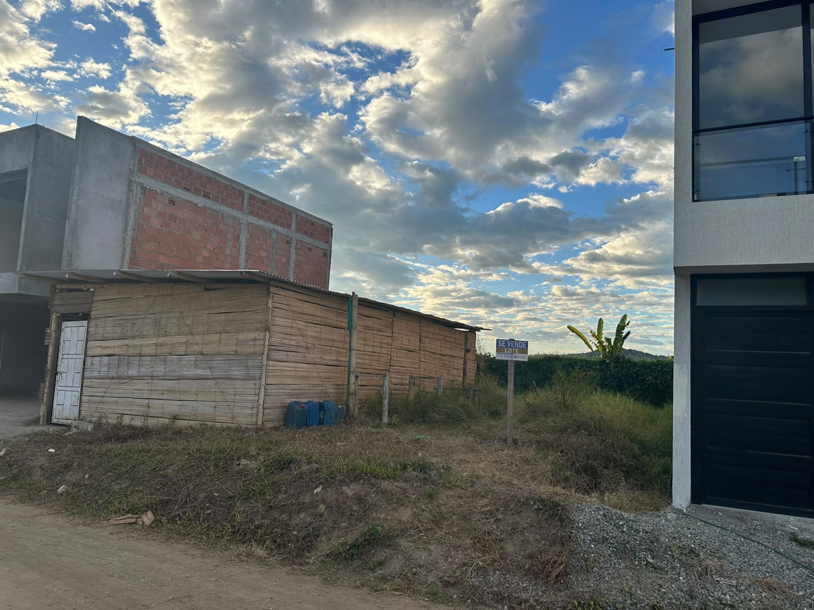 Lote en la Hacienda 2 , area de 108m